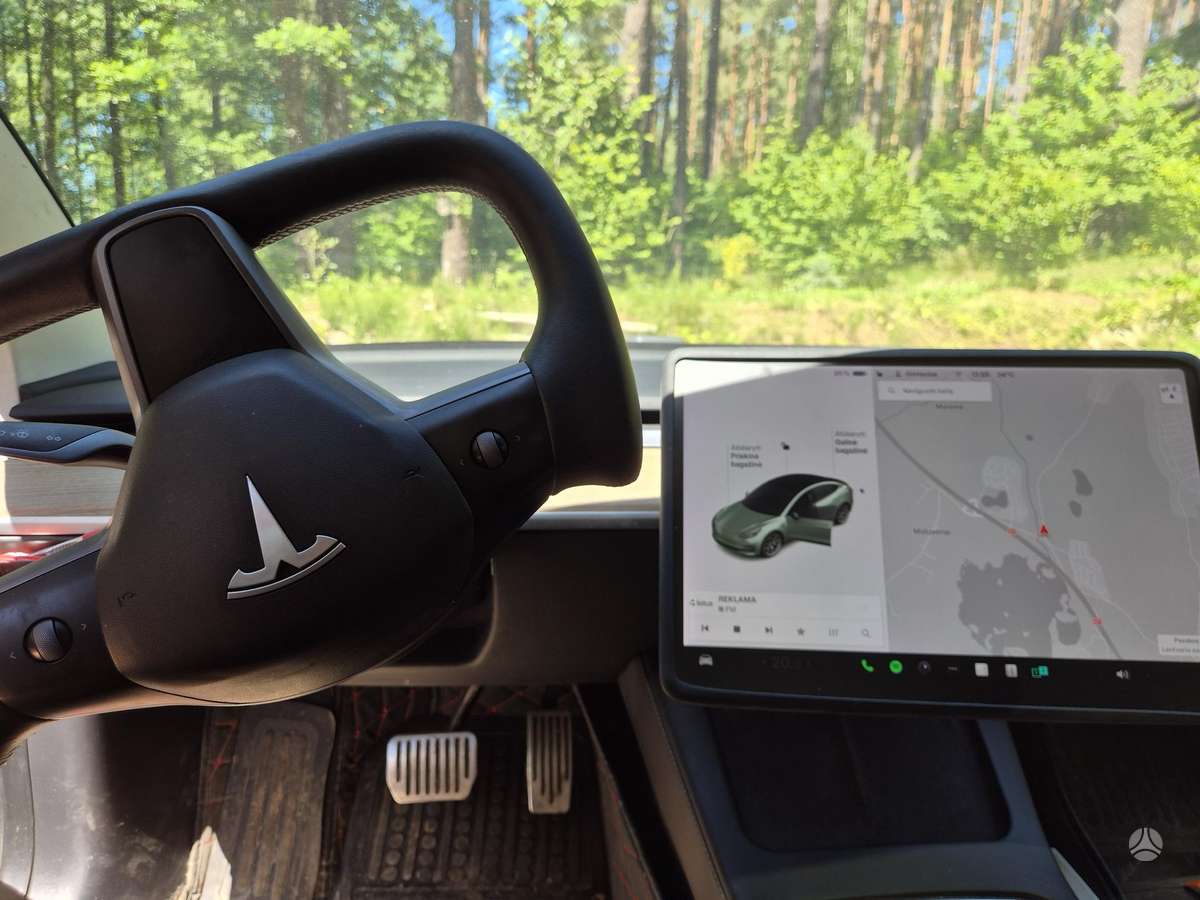 Tesla Model 3, 81 kWh, hatchback