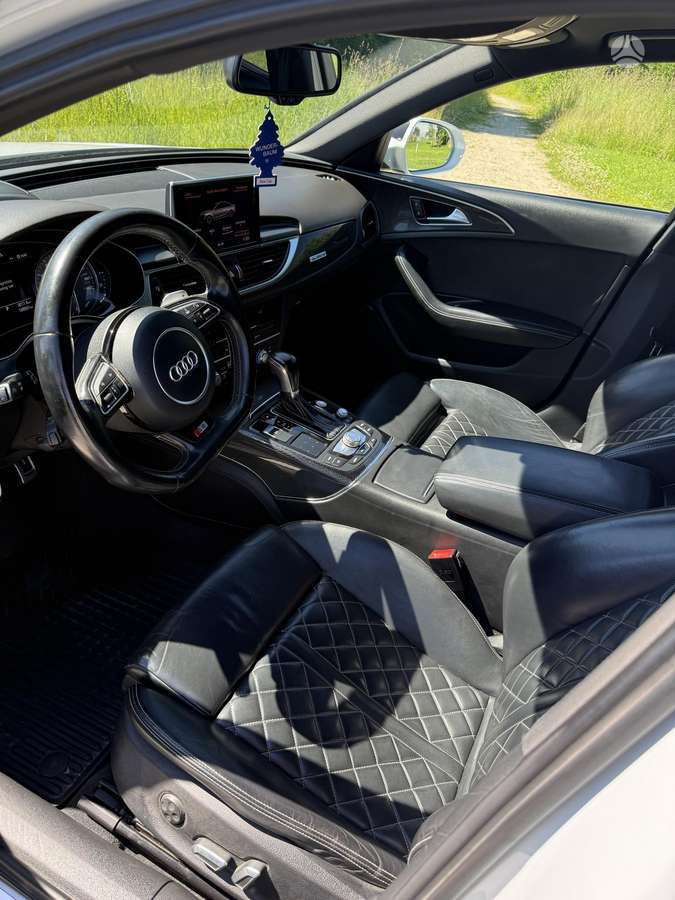 Audi S6, 4.0 l., Седан