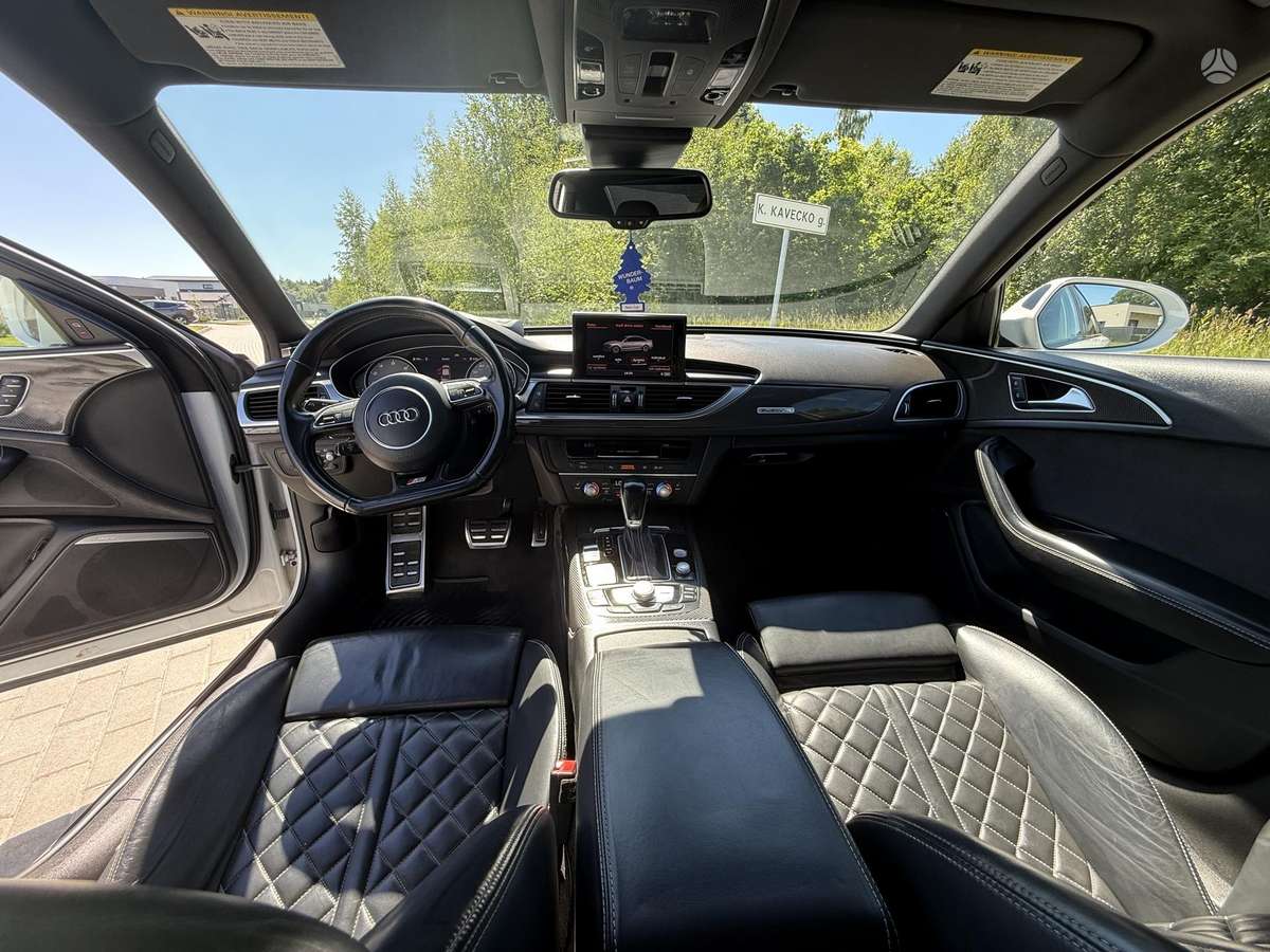Audi S6, 4.0 l., Седан
