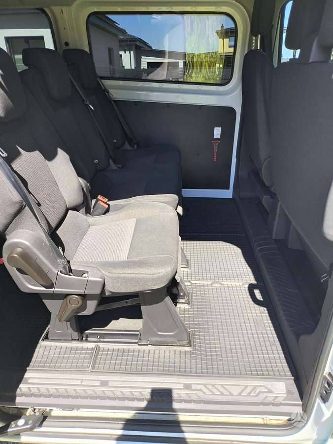Ford Transit Custom, 2.2 l., mpv / minivan