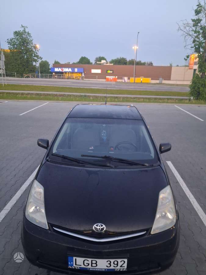 Toyota Prius - 7