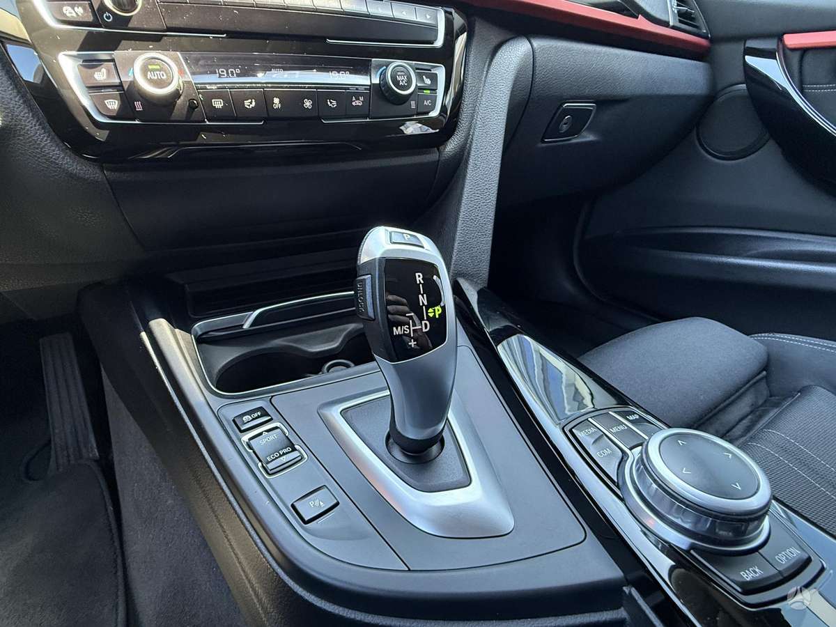 BMW 318, 2.0 l., Универсал