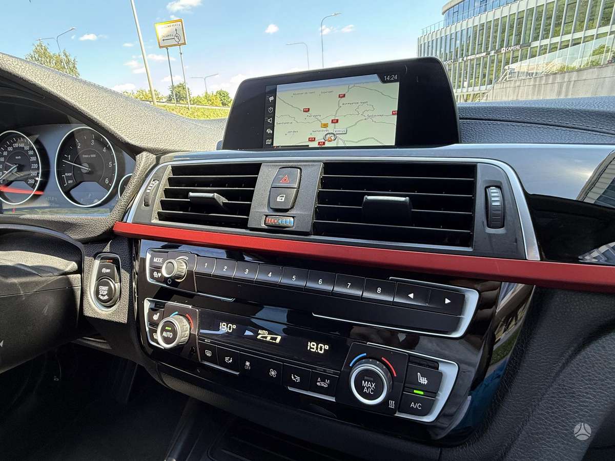 BMW 318, 2.0 l., Универсал