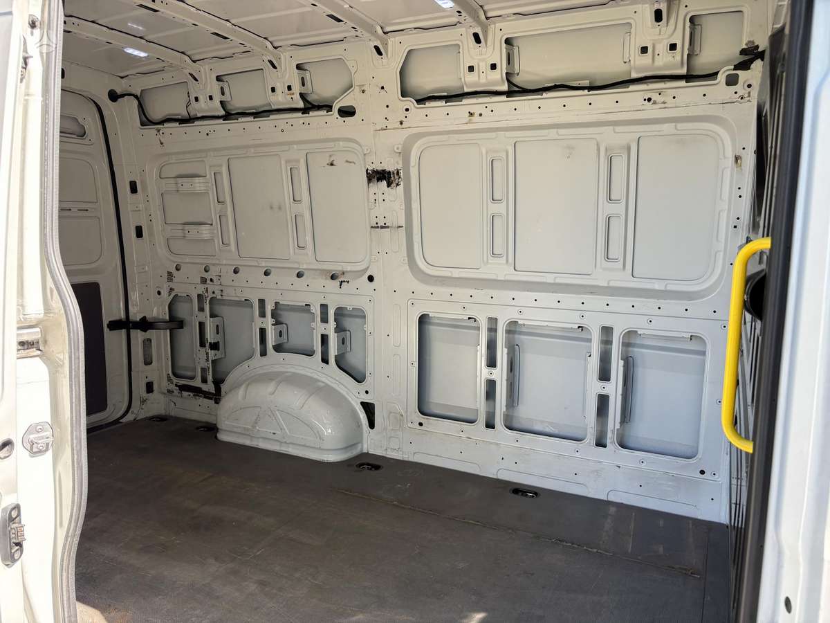 Volkswagen Crafter - 9
