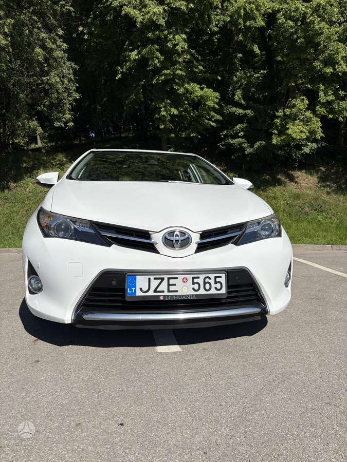 Toyota Auris, 1.3 l., hatchback