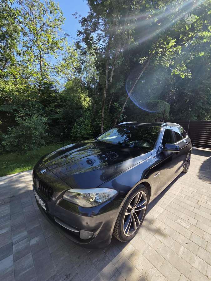 BMW 520, 2.0 l., Универсал