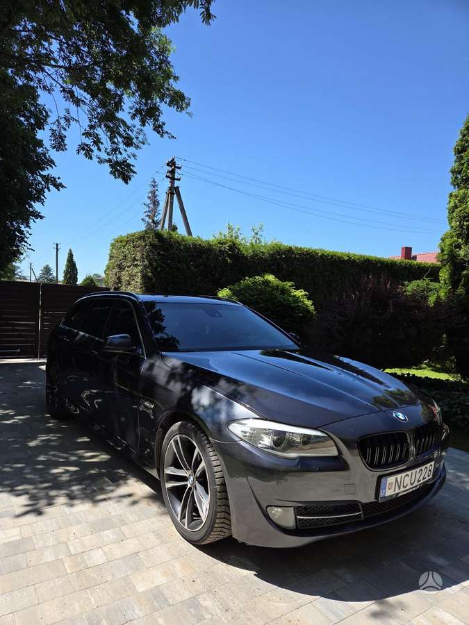 BMW 520, 2.0 l., wagon