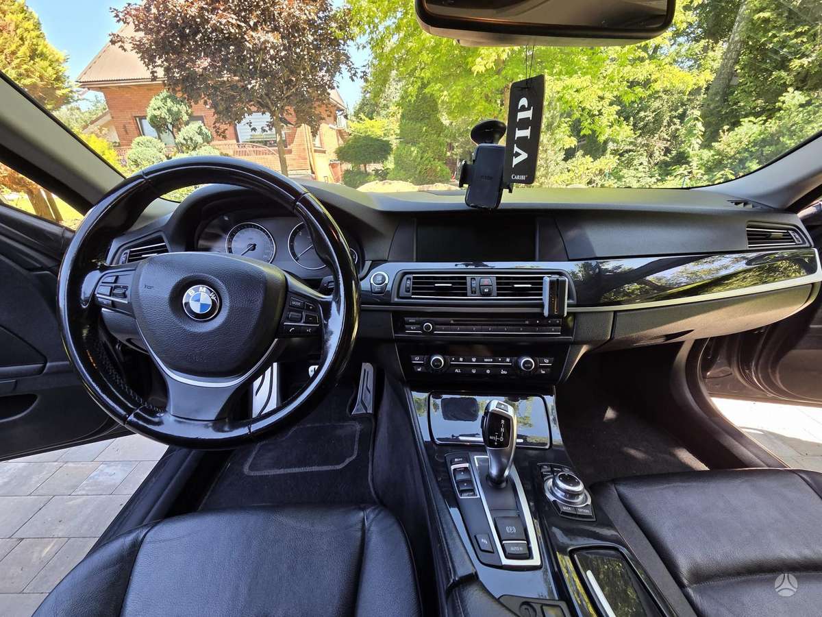 BMW 520, 2.0 l., wagon