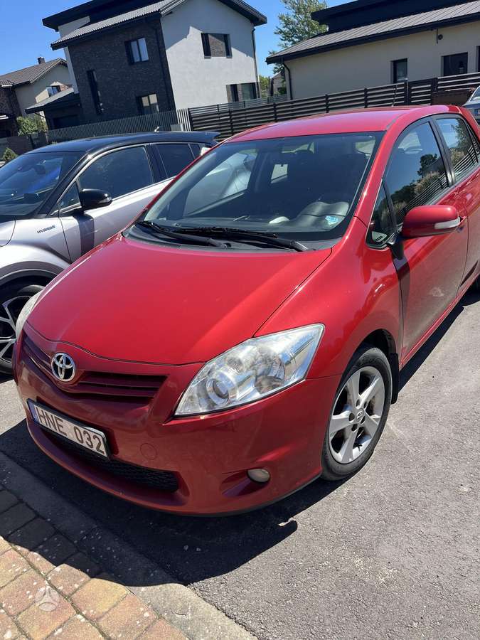 Toyota Auris - 4