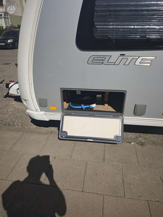 Swift ElilITE EMERALD, кемперы