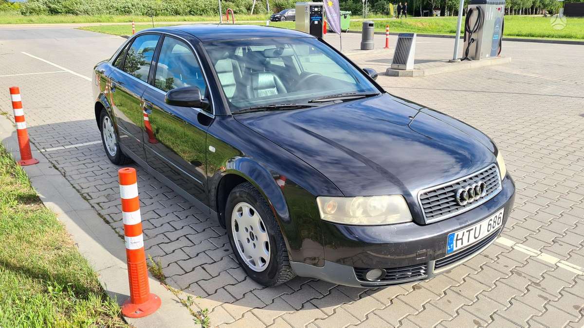Audi A4, 1.9 l., Седан
