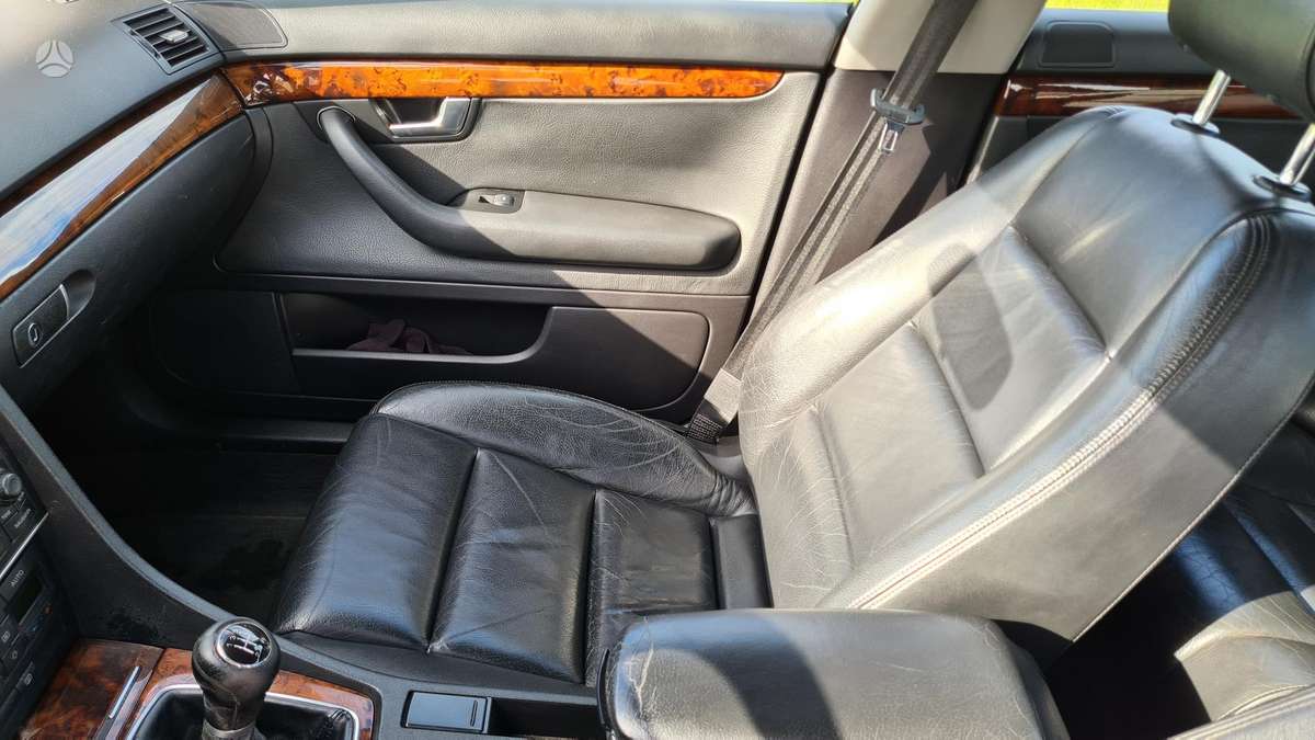 Audi A4, 1.9 l., Седан