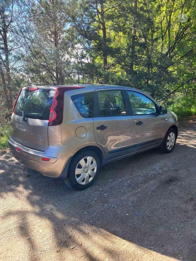 Nissan Note, 1.4 l., Хэтчбек