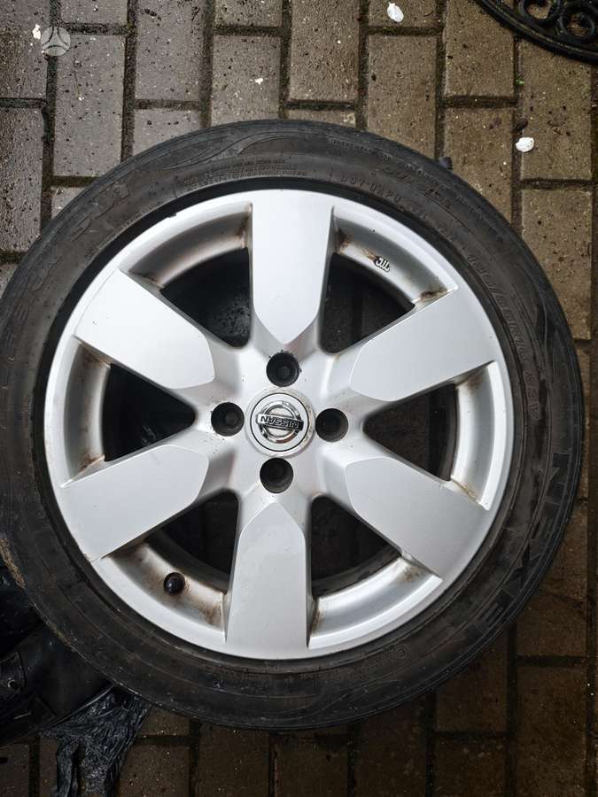 Nissan Note, 1.4 l., Хэтчбек