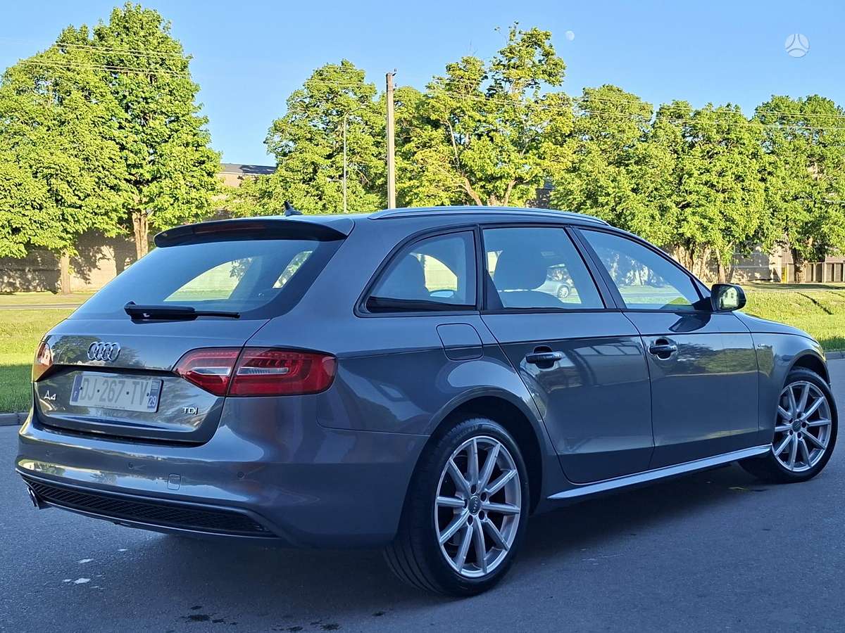 Audi A4, 2.0 l., Универсал