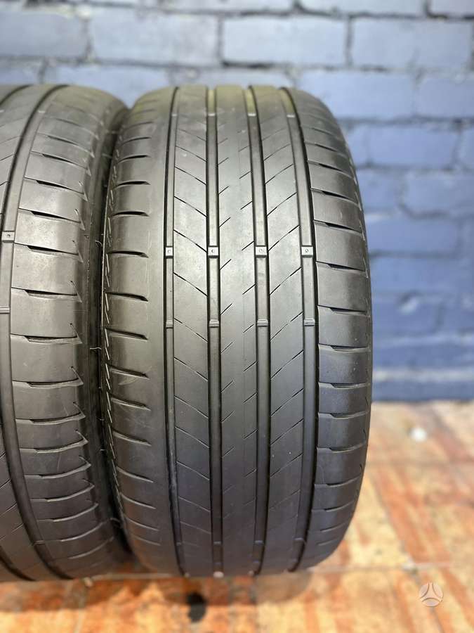 Bridgestone Turanza T005, summer 255/40 R20