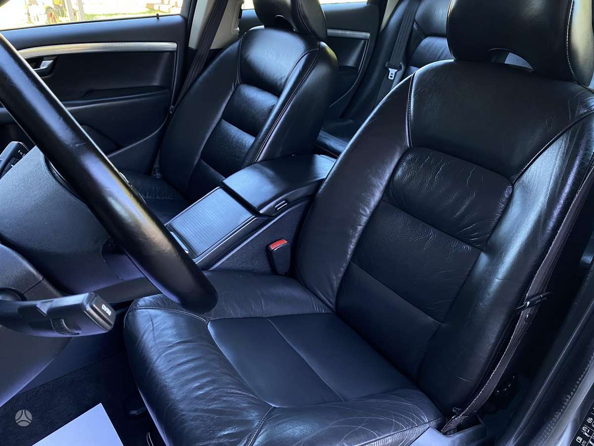 Volvo V70, 2.4 l., Универсал