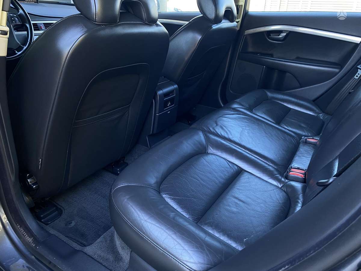 Volvo V70, 2.4 l., Универсал