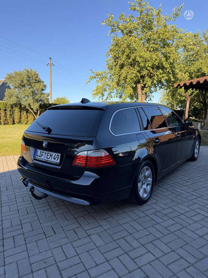 BMW 520, wagon