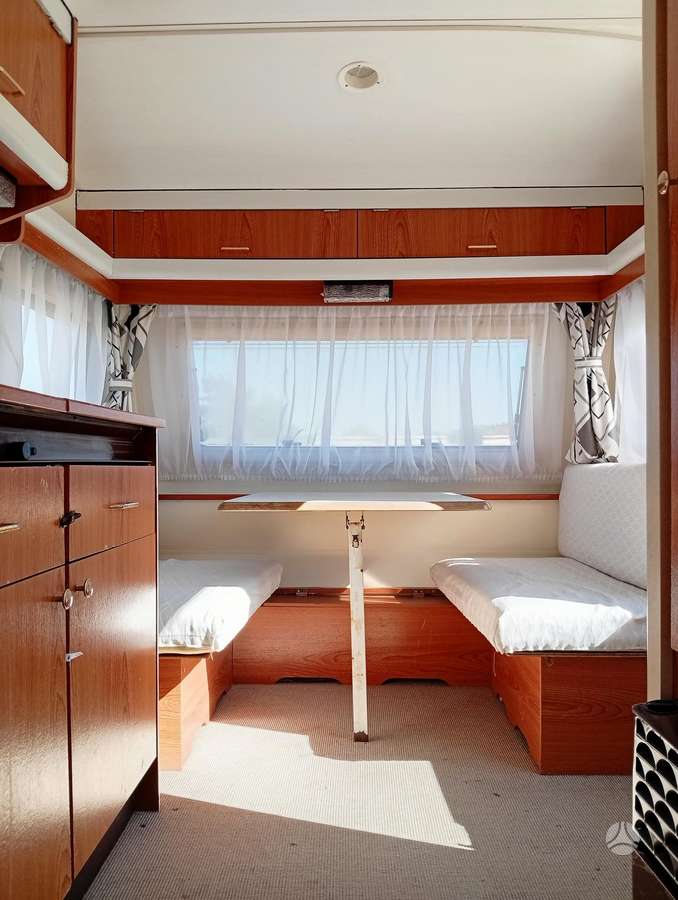 Hobby De Luxe, kemperis