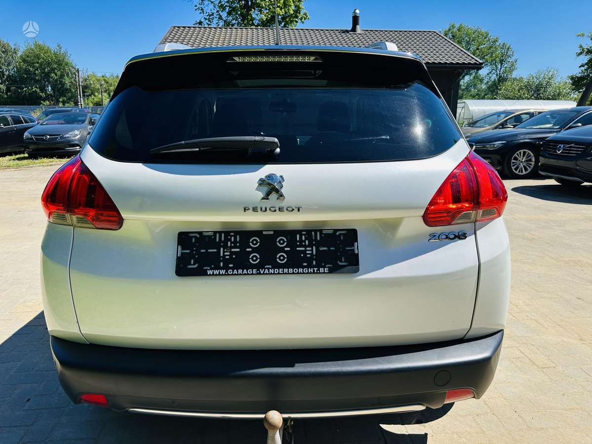 Peugeot 2008, 1.2 l., Универсал