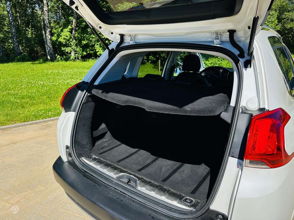 Peugeot 2008, 1.2 l., Универсал