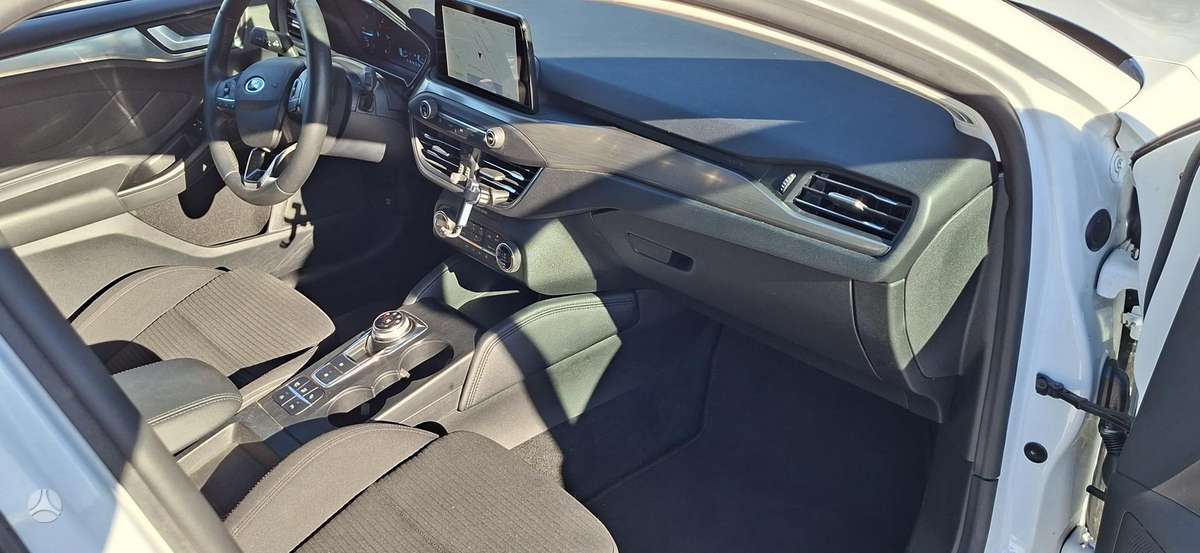 Ford Focus, 2.0 l., Хэтчбек