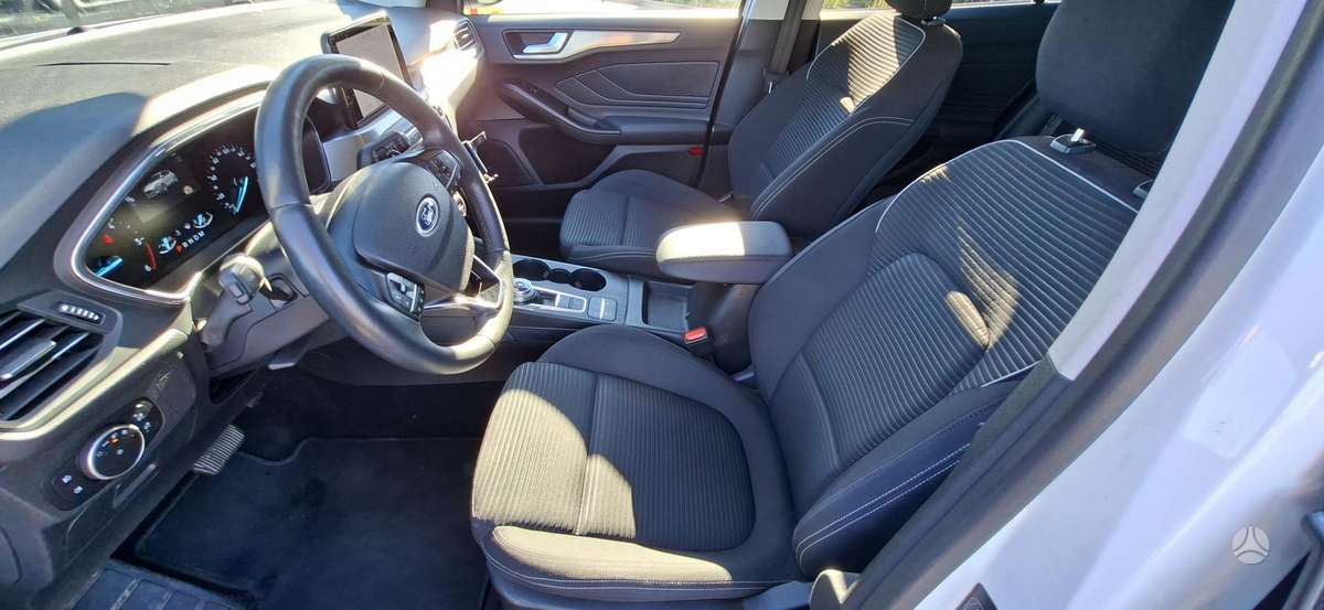 Ford Focus, 2.0 l., Хэтчбек