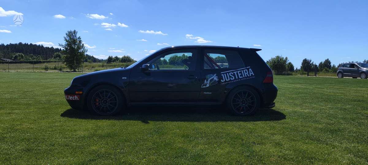 Volkswagen Golf, 1.8 l., hatchback