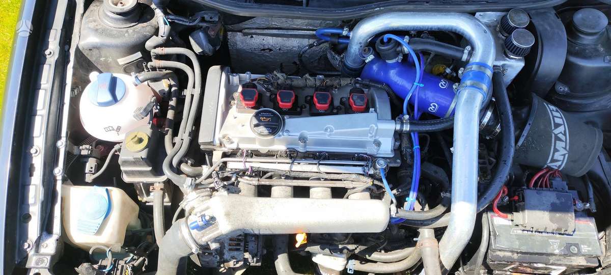 Volkswagen Golf, 1.8 l., hatchback