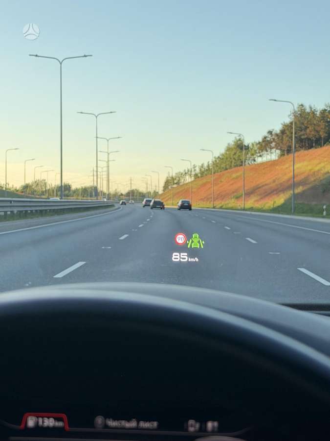 Audi A4, 2.0 l., Седан