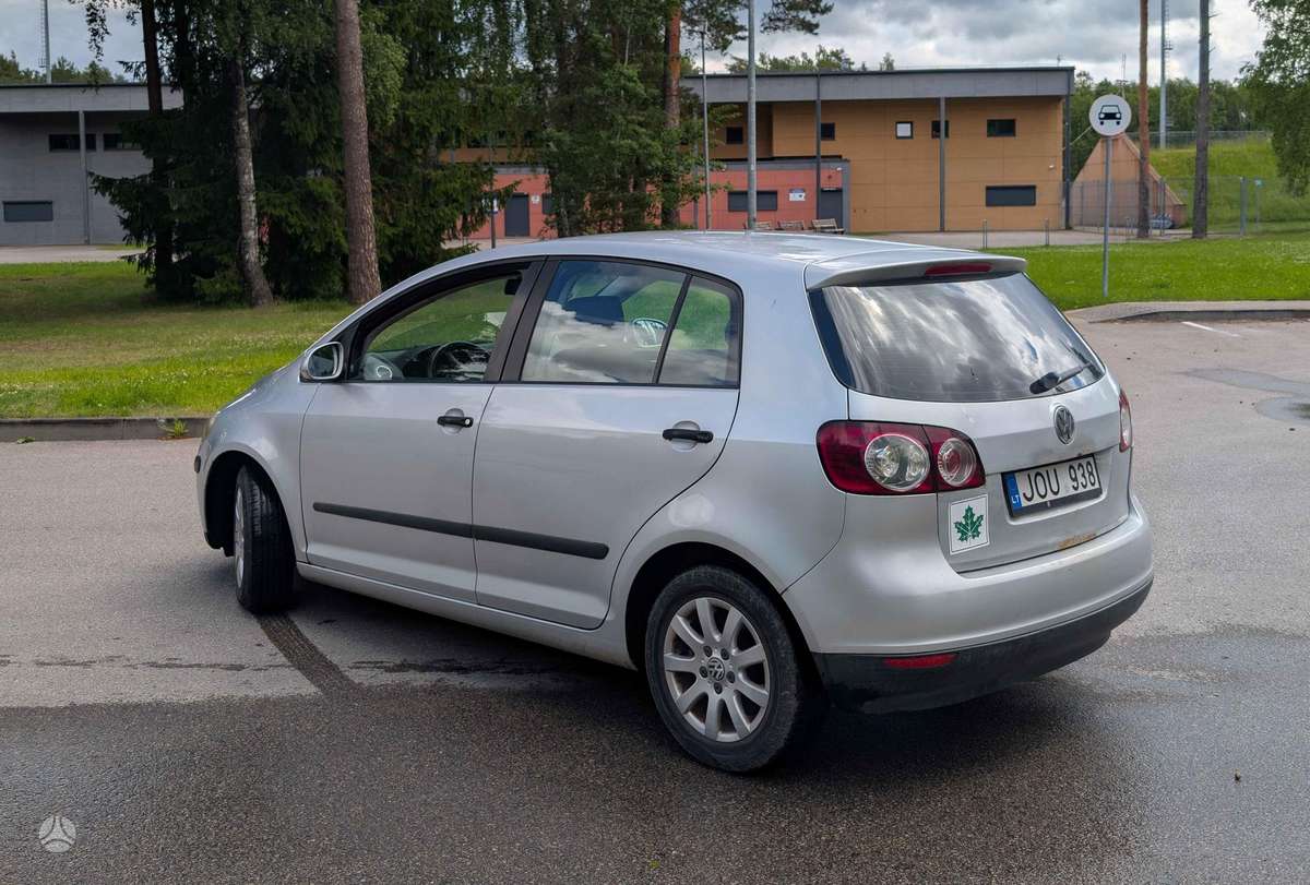 Volkswagen Golf Plus - 2