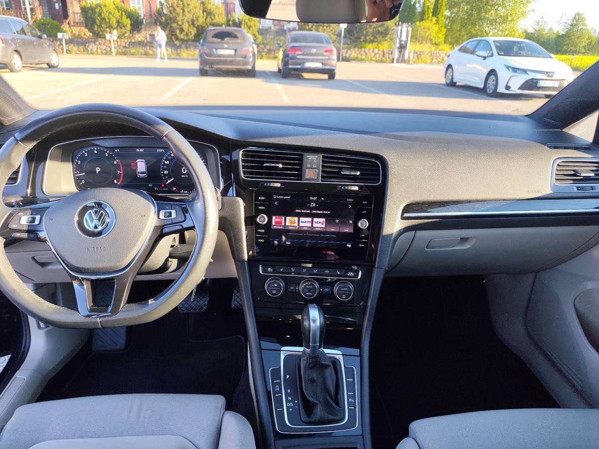 Volkswagen Golf, 1.4 l., Универсал