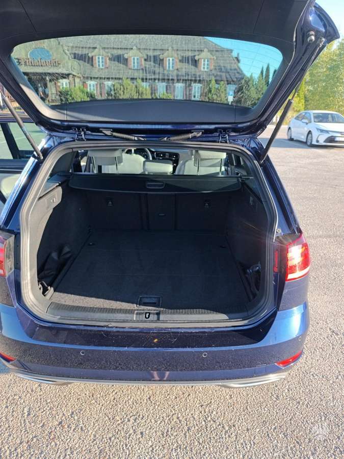Volkswagen Golf, 1.4 l., Универсал