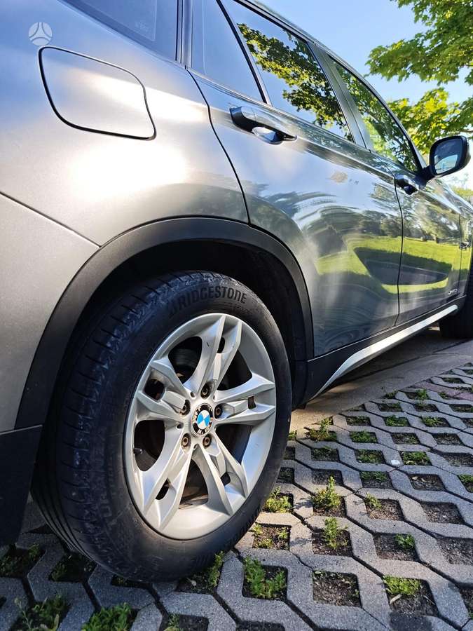 BMW X1, 2.0 l., Хэтчбек