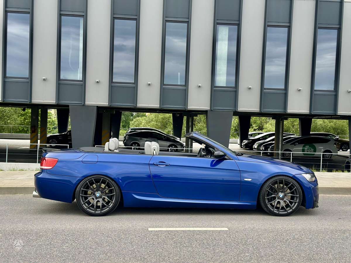 BMW 330, 3.0 l., Кабриолет