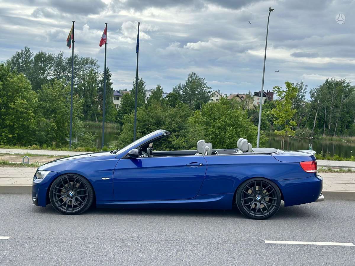 BMW 330, 3.0 l., Кабриолет