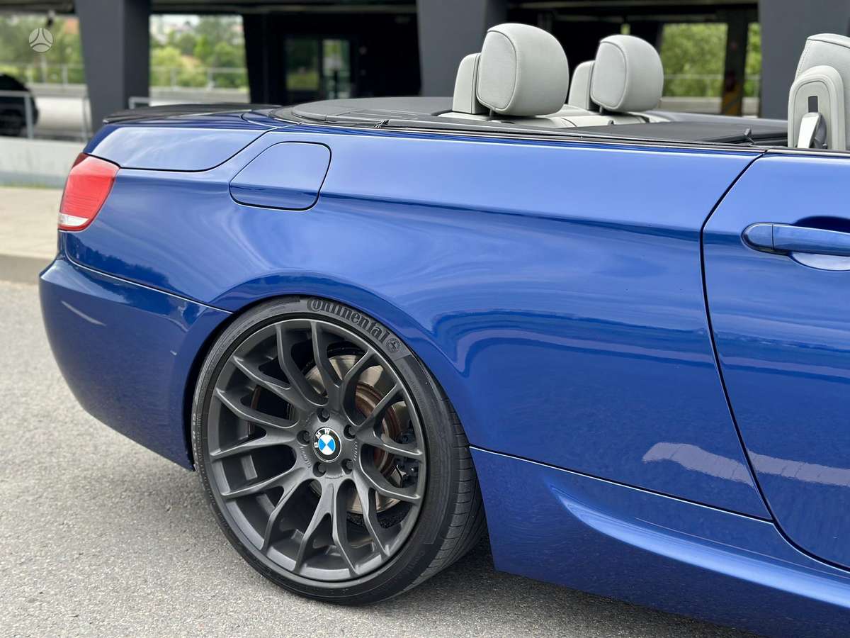 BMW 330, 3.0 l., Кабриолет
