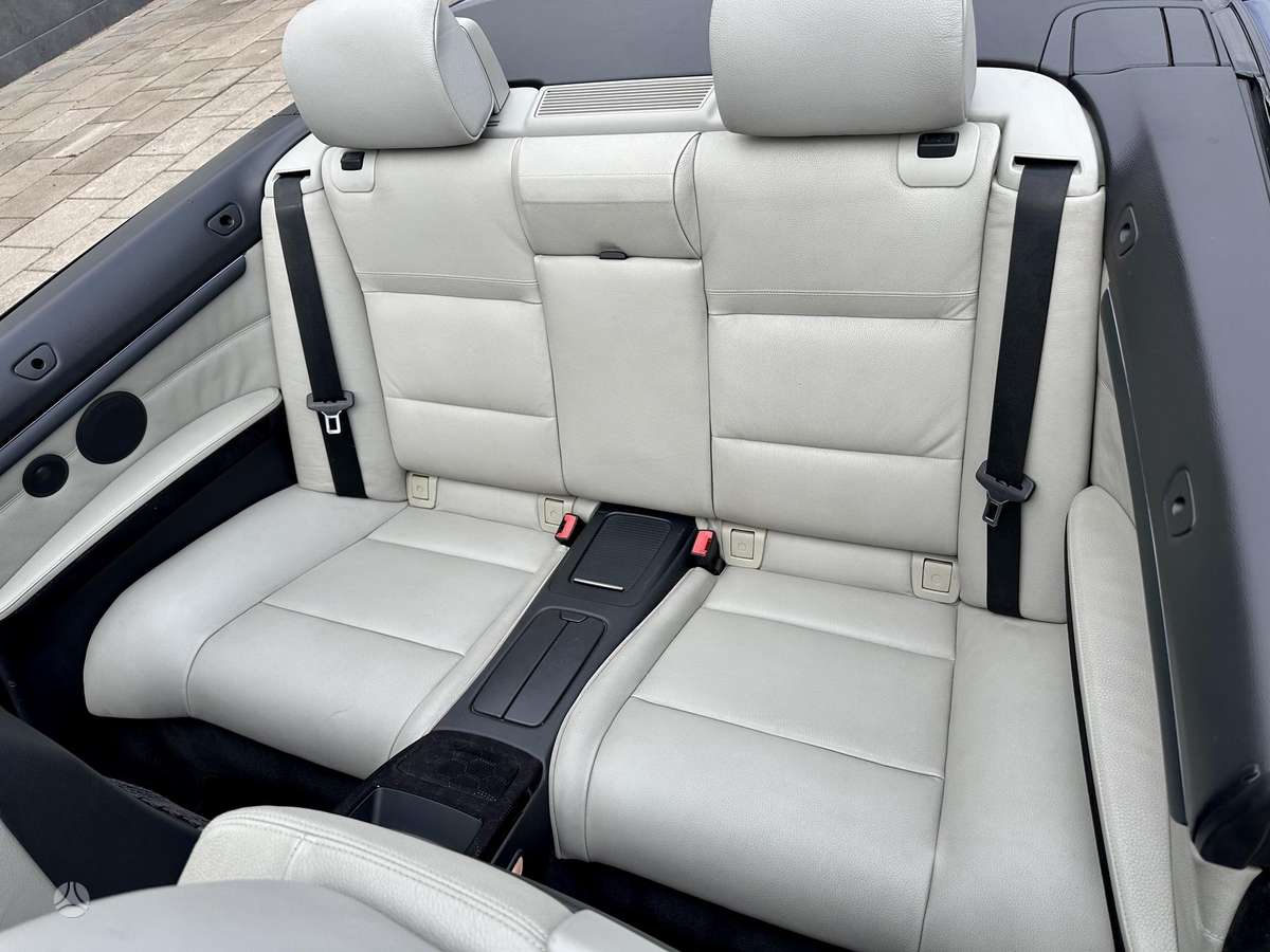 BMW 330, 3.0 l., Кабриолет