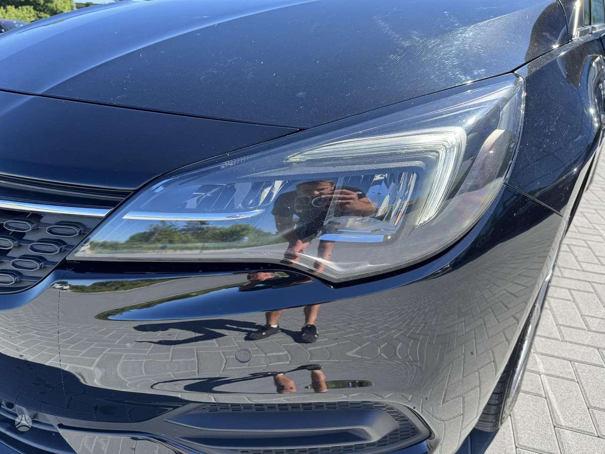 Opel Astra, 1.2 l., Хэтчбек