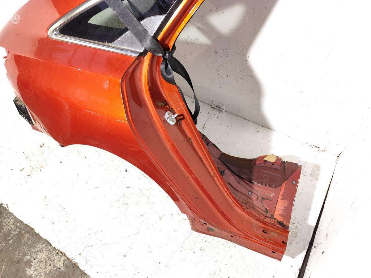 Kia ProCeed hood (front, rear)