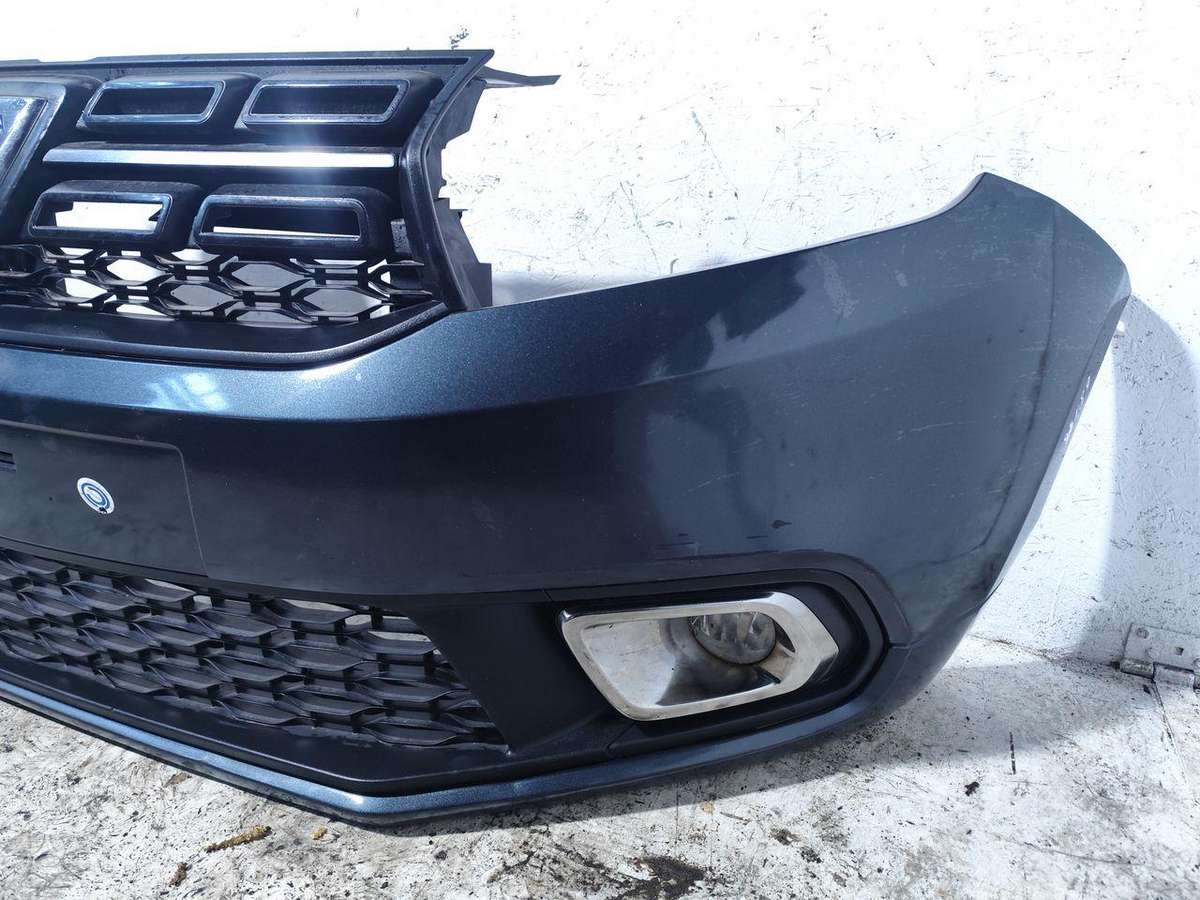 Dacia Sandero бамперы (буфера)