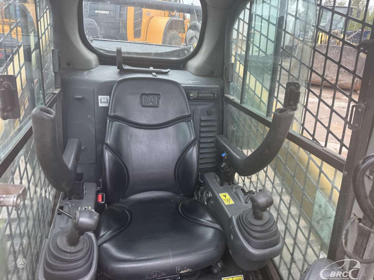 Caterpillar 289D, other