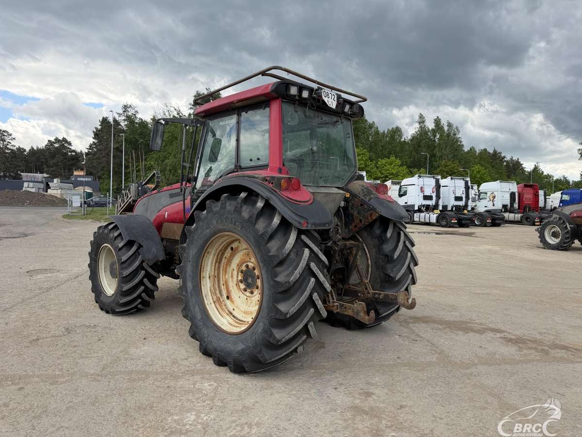 Valtra T190, traktoriai