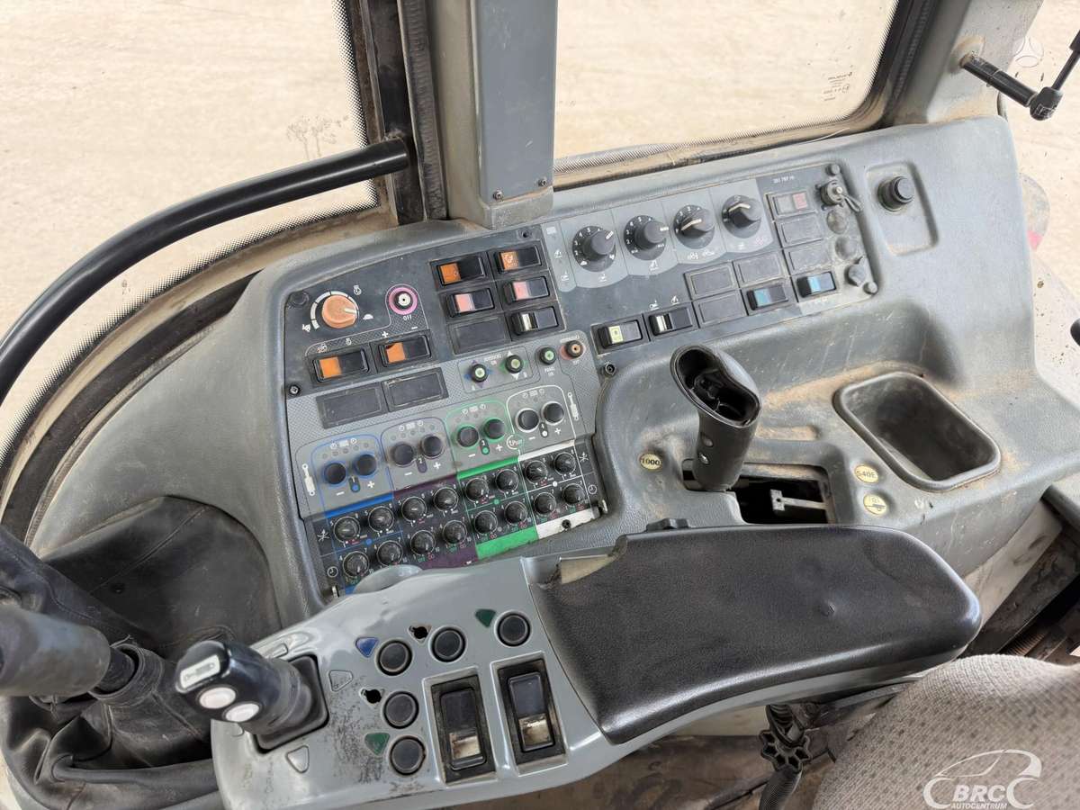 Valtra T190, traktoriai