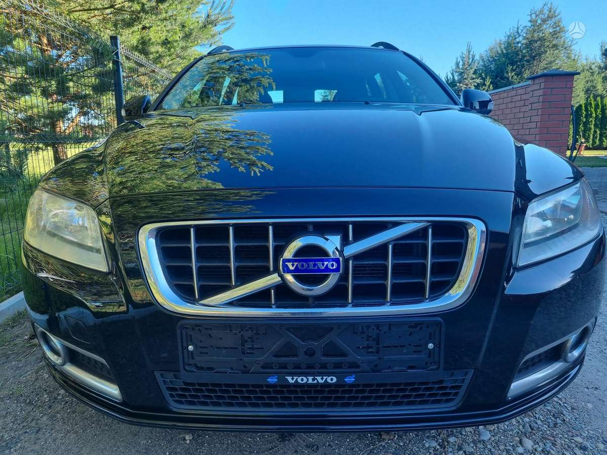 Volvo V70, 2.0 l., Универсал