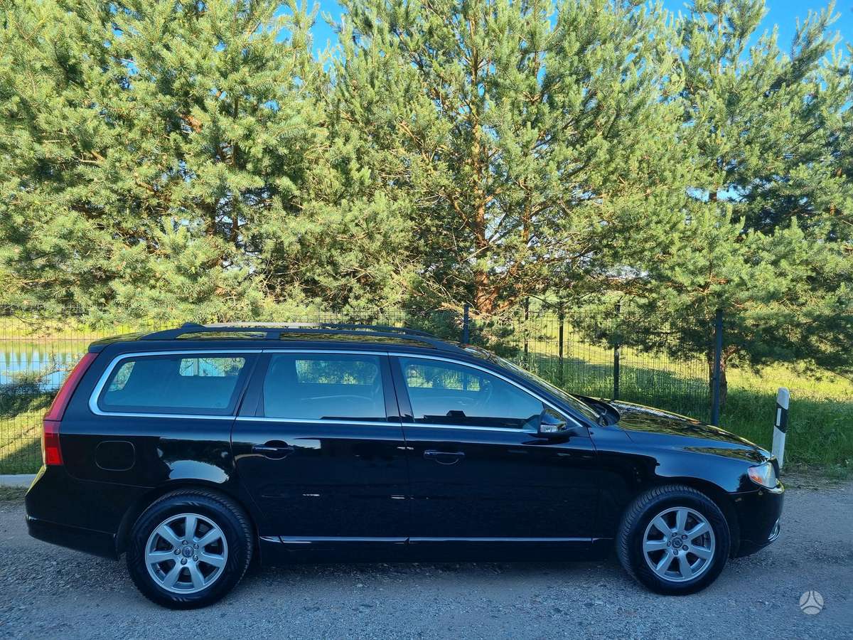 Volvo V70, 2.0 l., Универсал