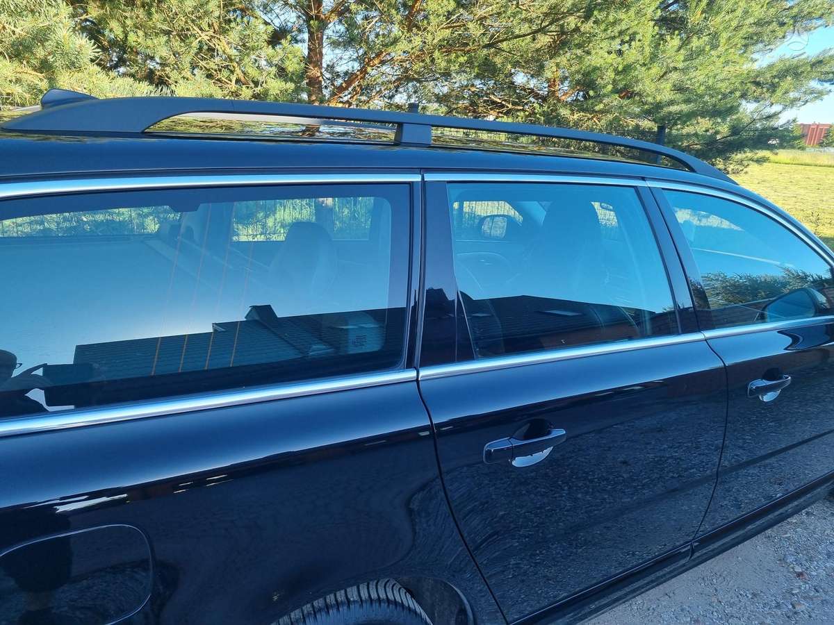 Volvo V70, 2.0 l., wagon