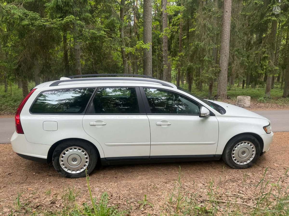 Volvo V50, wagon