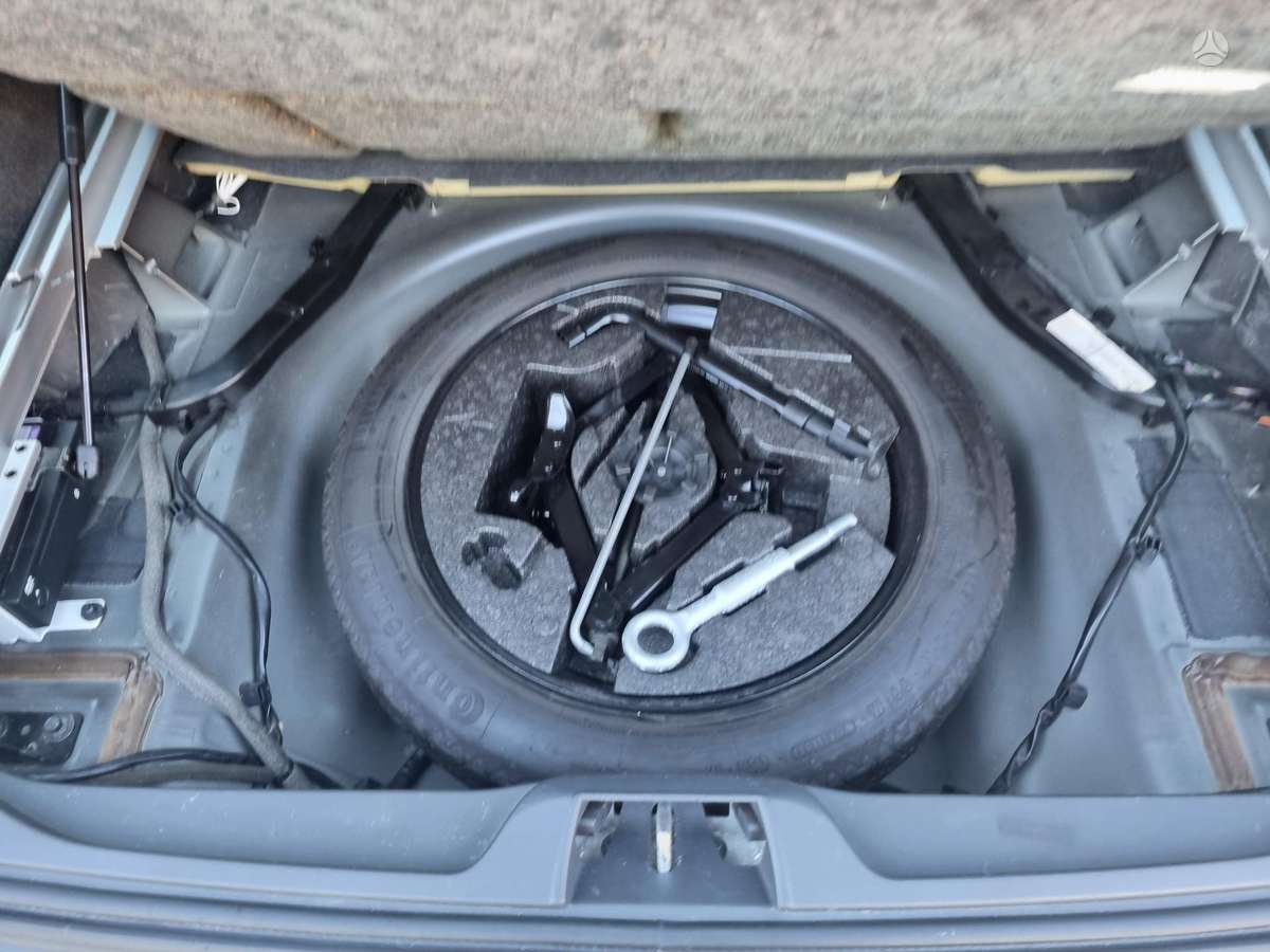 Volvo V70, 2.0 l., Универсал
